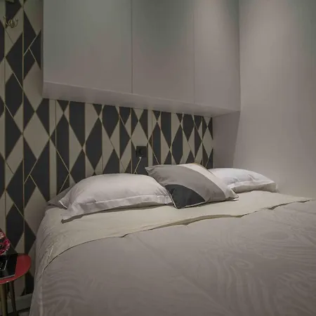 Notre Dame Paradis Latin Guest house 3*